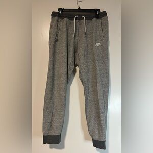Nike Woman Gray Sweatpants Sz Large